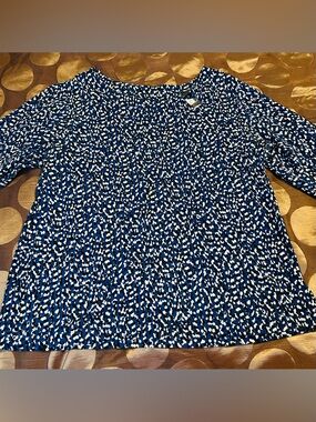 Blue and White Patterned Ladies Top with Metal Clip Design